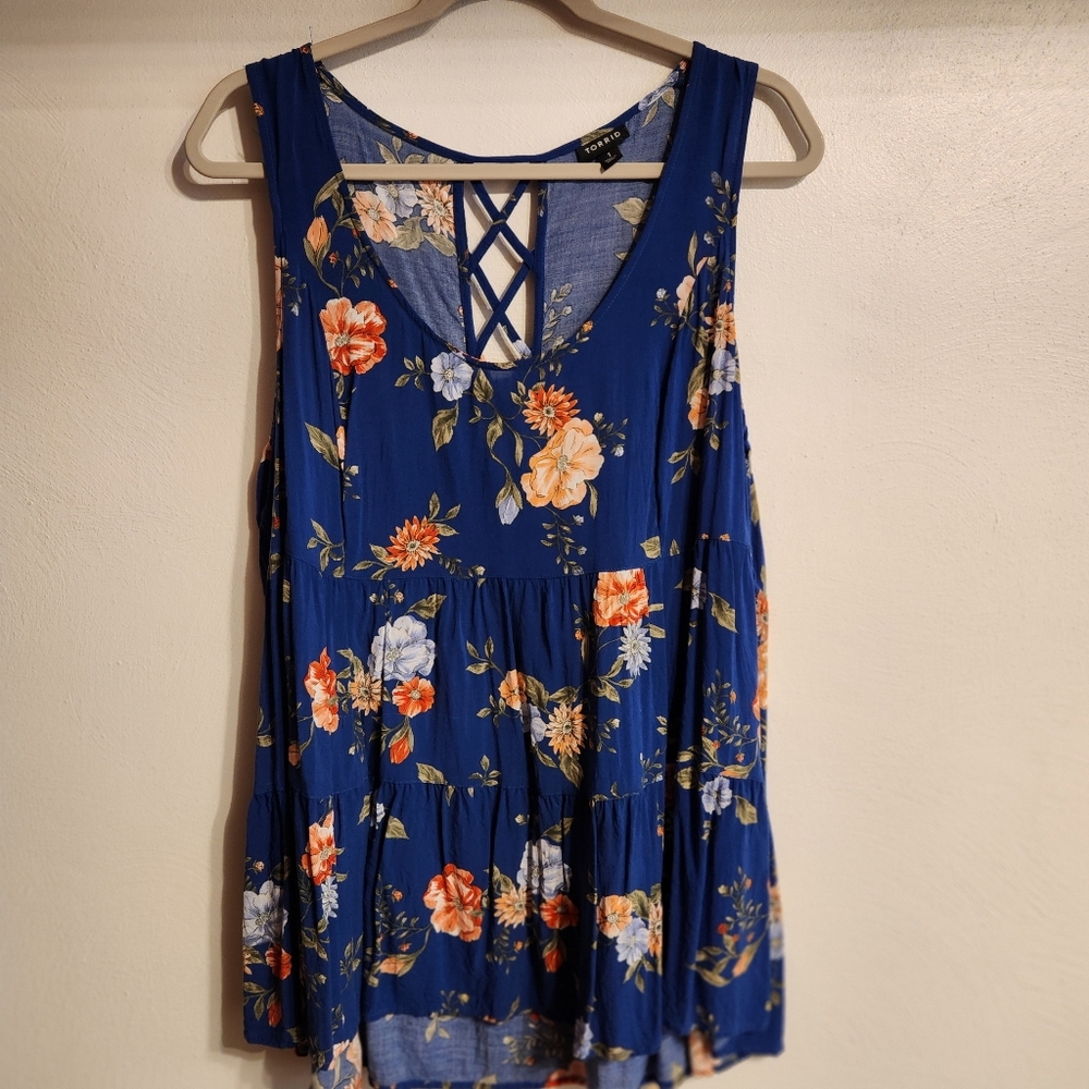 Floral top
